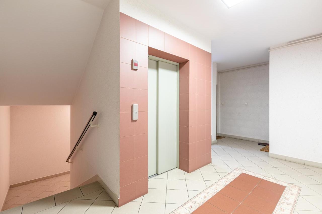 Lägenhet Superapart Dzieci Warszawy 27a *